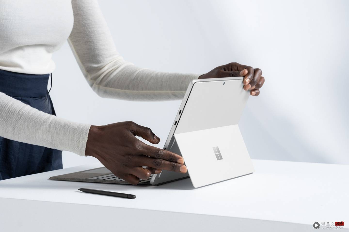 微软秋季发表会时间确定！Surface 系列新品将出炉，Surface Pro 9 推测会搭载 Intel 12 代 P 系列处理器？ 数码科技 图2张